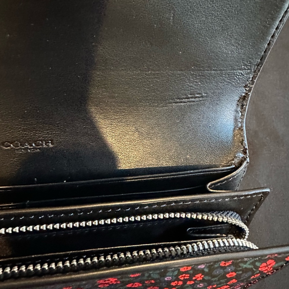 GUC Coach Multicolor Floral Wallet - Picture 5 of 5